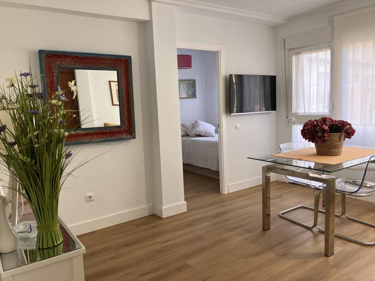 Moderno Apartamento En Casco Historico Севілья Екстер'єр фото