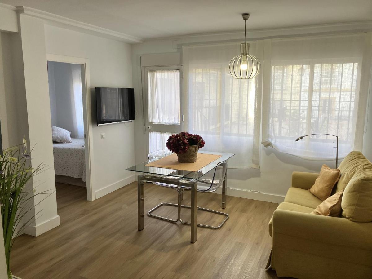 Moderno Apartamento En Casco Historico Севілья Екстер'єр фото