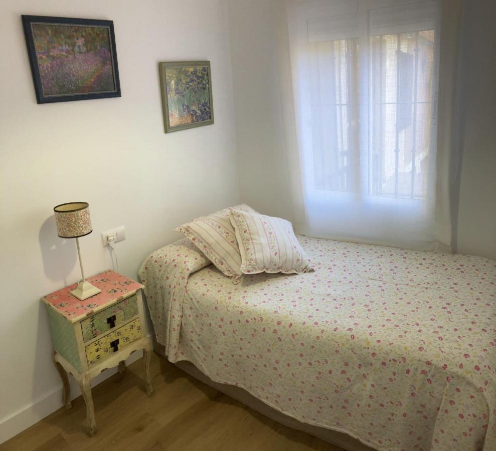 Moderno Apartamento En Casco Historico Севілья Екстер'єр фото